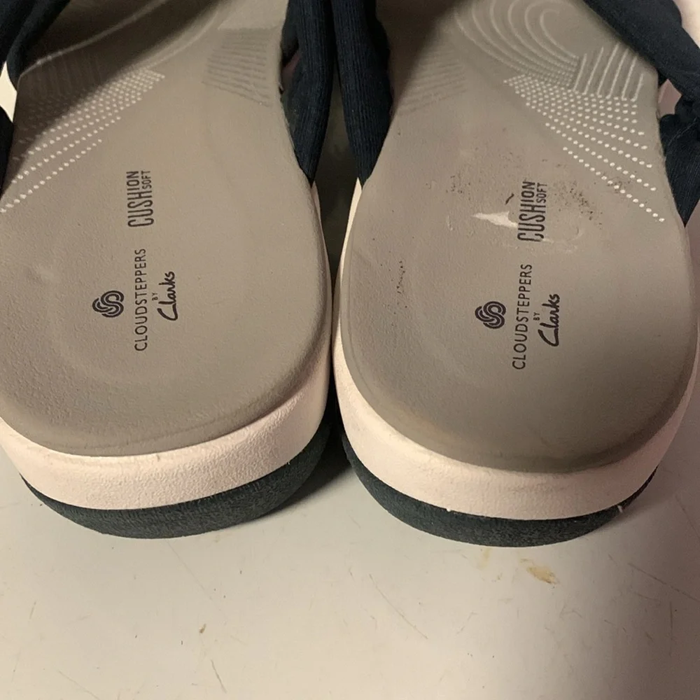 Clark’s Arla Cloudsteppers Sandal Women’s Size 11